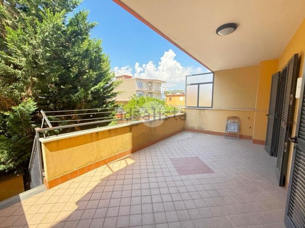 casa semindipendente in vendita a Volla