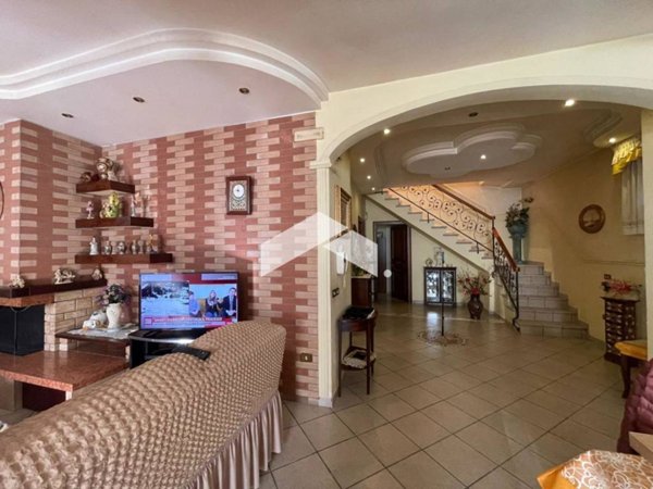 casa indipendente in vendita a Volla