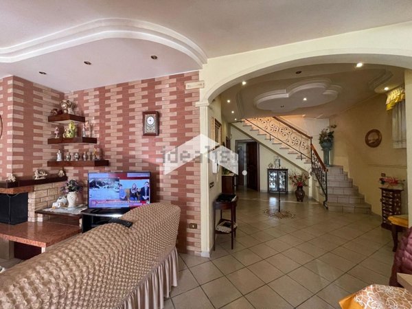 casa indipendente in vendita a Volla