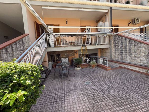 casa indipendente in vendita a Volla