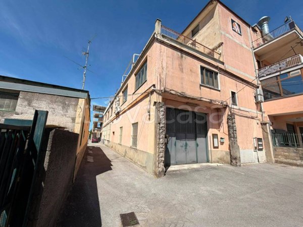 ufficio in vendita a Santa Maria la Carità