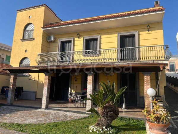 casa indipendente in vendita a Trecase