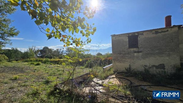 terreno agricolo in vendita a Trecase