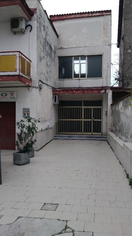 intera palazzina in vendita a Trecase