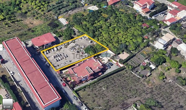 terreno edificabile in vendita a Trecase