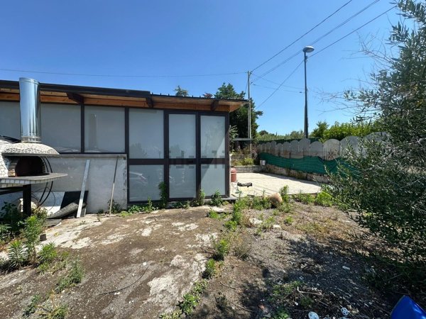 casa indipendente in vendita a Trecase