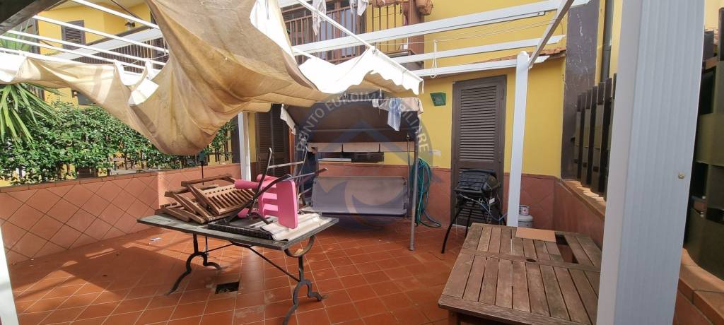 casa indipendente in vendita a Massa di Somma