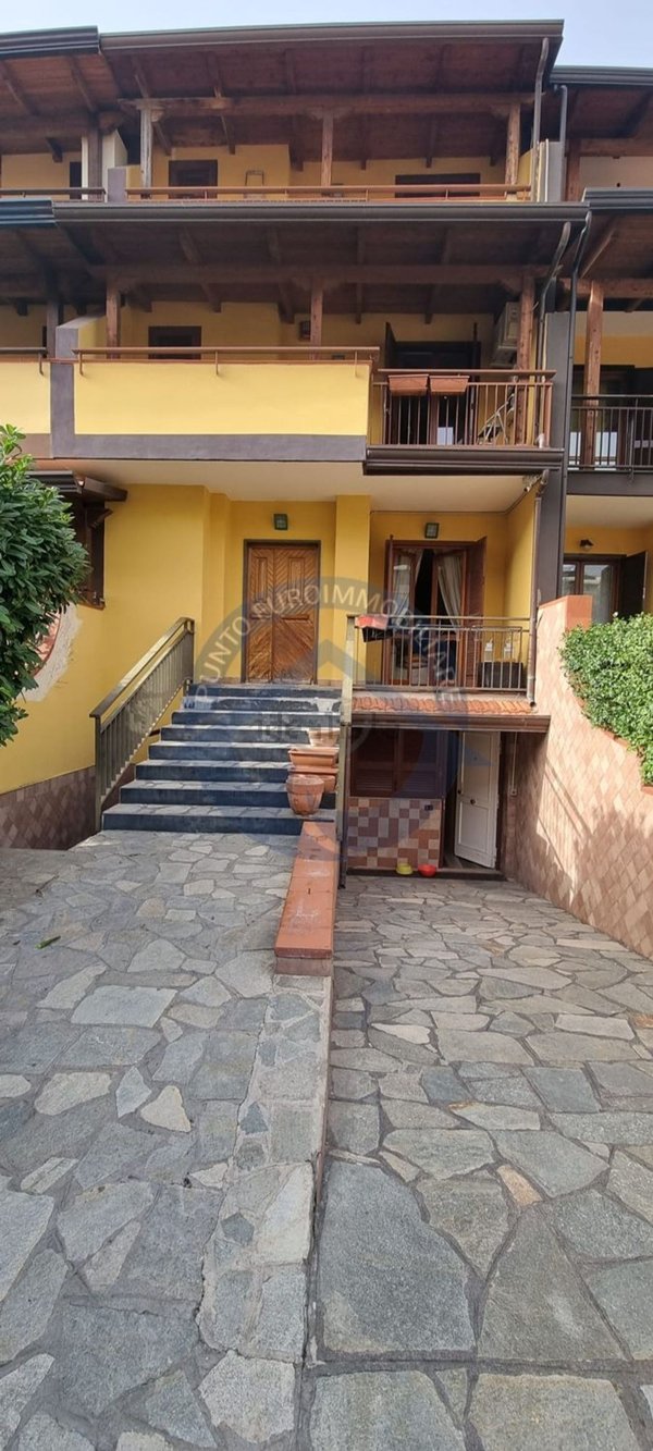 casa indipendente in vendita a Massa di Somma