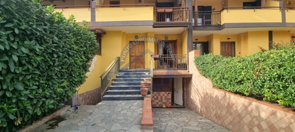 casa indipendente in vendita a Massa di Somma