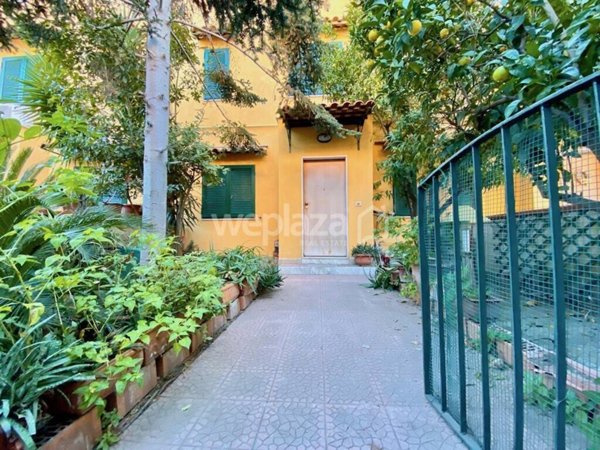 casa indipendente in vendita a Massa di Somma