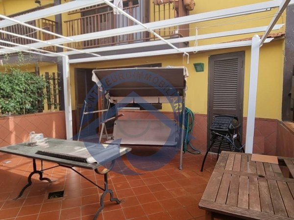 casa indipendente in vendita a Massa di Somma