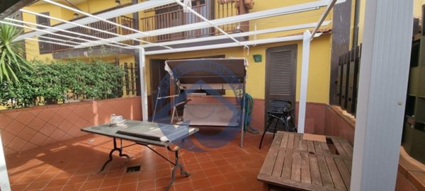 casa indipendente in vendita a Massa di Somma