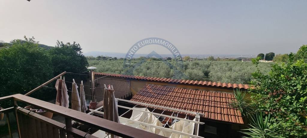 casa indipendente in vendita a Massa di Somma