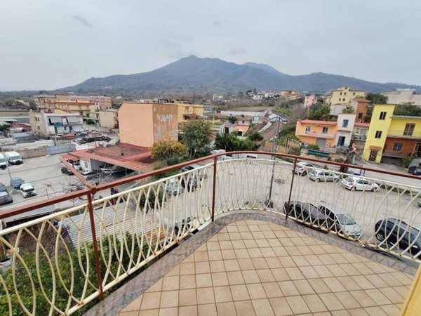 appartamento in vendita a Massa di Somma