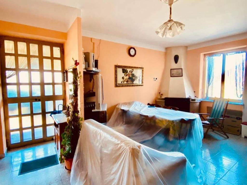 casa indipendente in vendita ad Aiello del Sabato