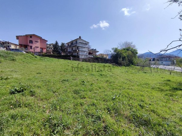 terreno edificabile in vendita ad Aiello del Sabato