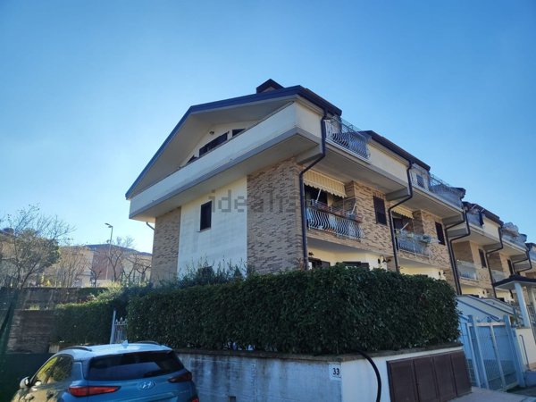casa indipendente in vendita ad Aiello del Sabato