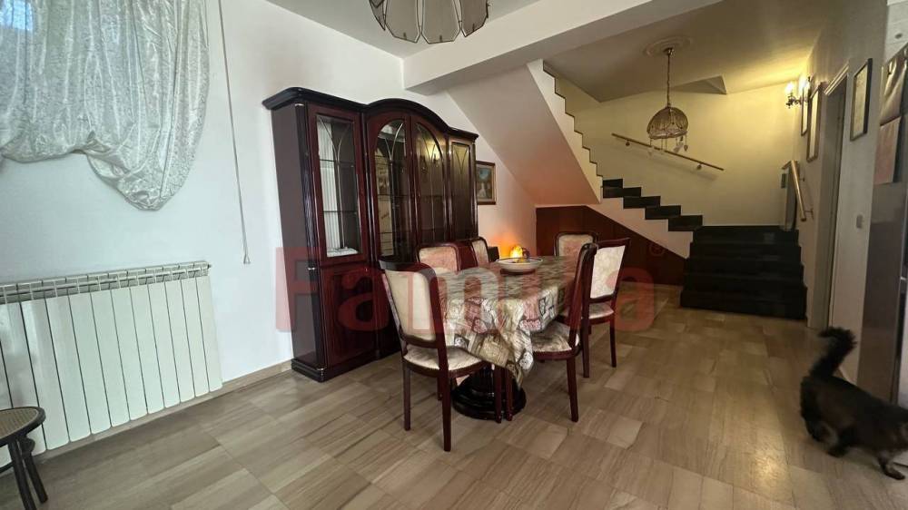 casa indipendente in vendita ad Aiello del Sabato