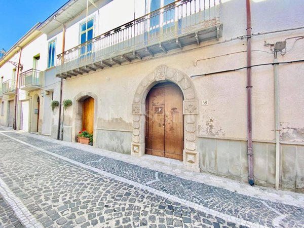 casa indipendente in vendita ad Aiello del Sabato
