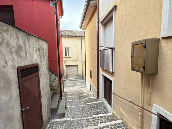 appartamento in vendita ad Aiello del Sabato
