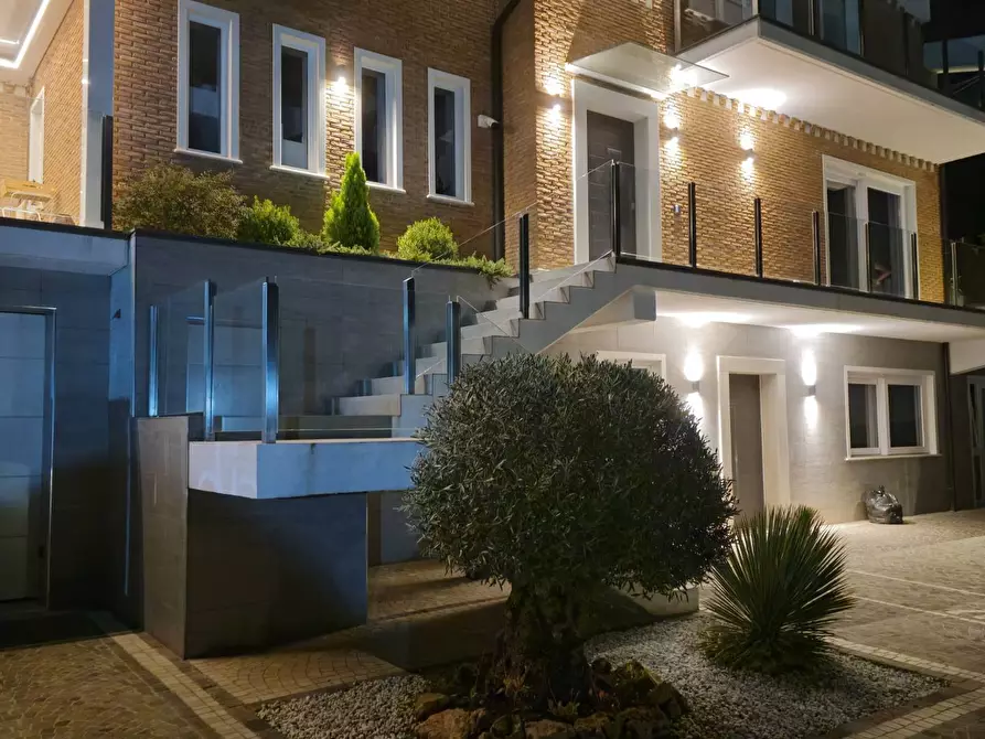 casa indipendente in vendita ad Aiello del Sabato in zona Sabina