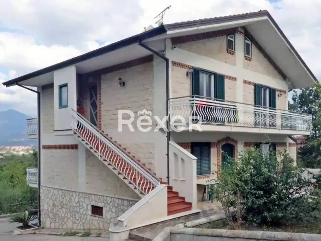 appartamento in vendita ad Aiello del Sabato