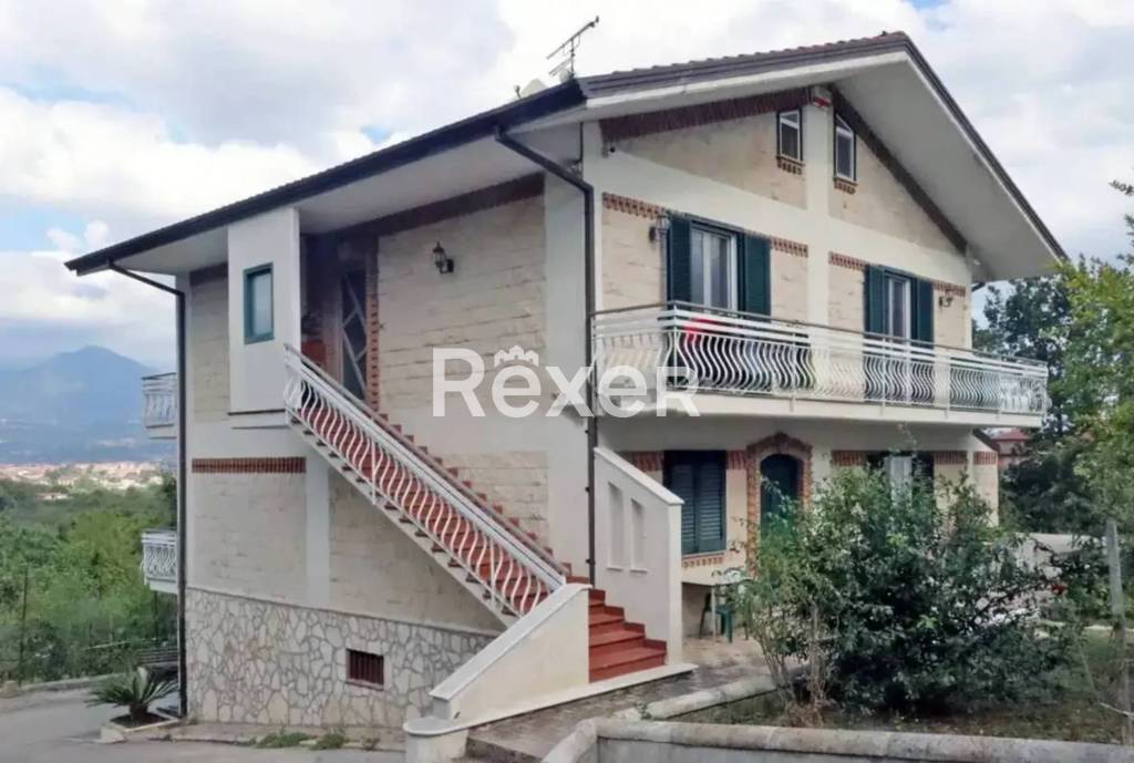 appartamento in vendita ad Aiello del Sabato