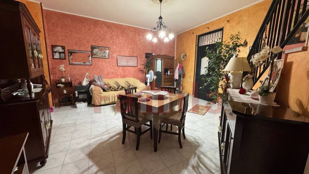casa indipendente in vendita ad Aiello del Sabato