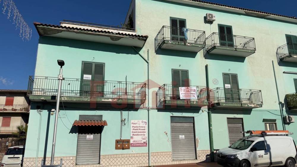 locale commerciale in vendita ad Aiello del Sabato