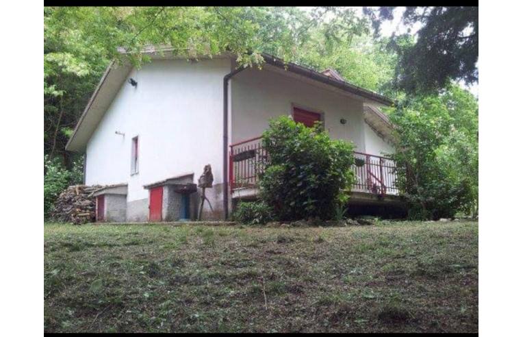 casa indipendente in vendita ad Aiello del Sabato