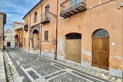 casa indipendente in vendita ad Aiello del Sabato