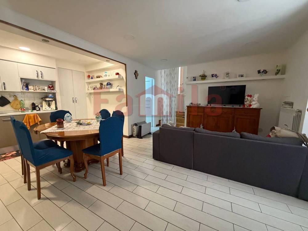 casa indipendente in vendita ad Aiello del Sabato