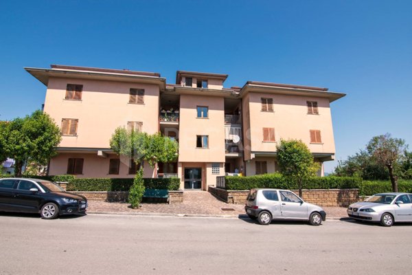 appartamento in vendita ad Aiello del Sabato in zona Sabina