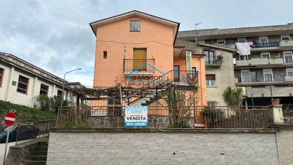 appartamento in vendita ad Altavilla Irpina