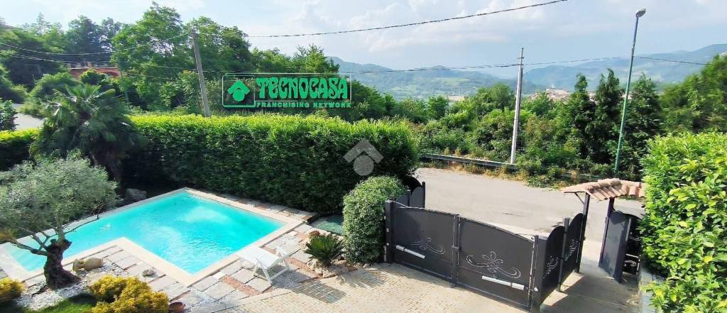 casa indipendente in vendita ad Altavilla Irpina