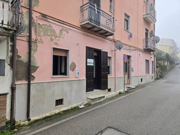 casa indipendente in vendita ad Altavilla Irpina