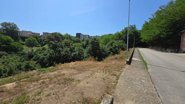 terreno agricolo in vendita ad Altavilla Irpina