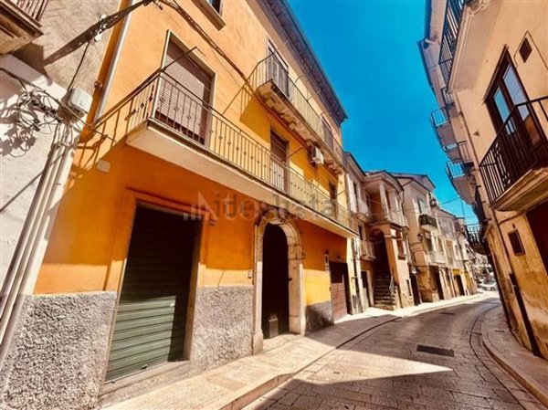 appartamento in vendita ad Altavilla Irpina