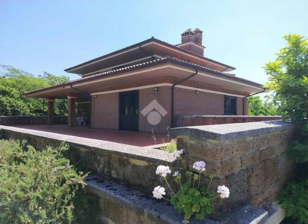 casa indipendente in vendita ad Altavilla Irpina