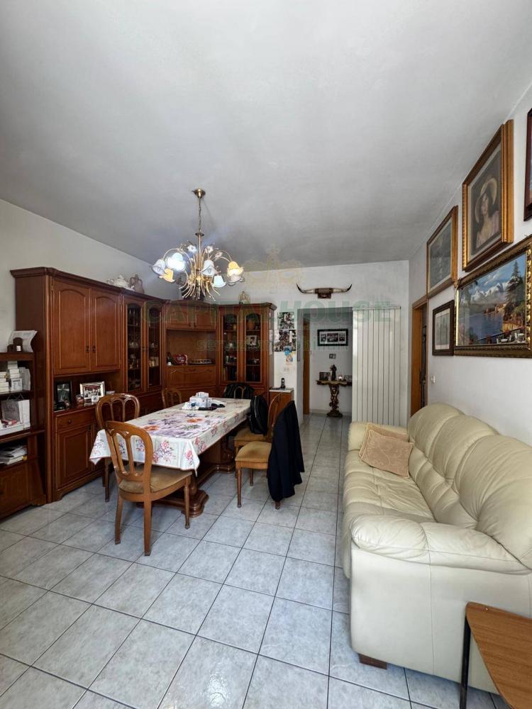 casa indipendente in vendita ad Altavilla Irpina