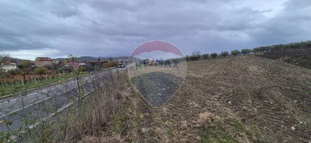 negozio in vendita ad Andretta