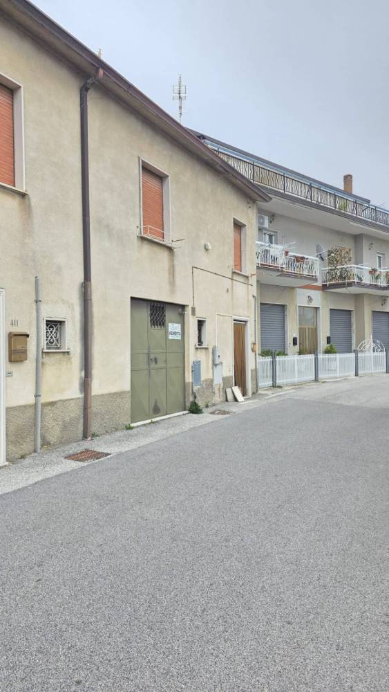 casa indipendente in vendita ad Andretta