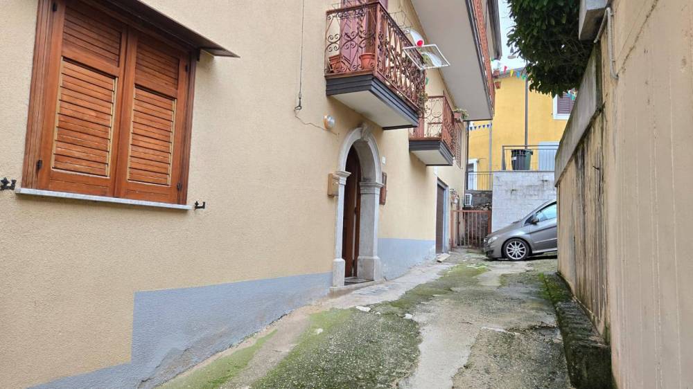 casa indipendente in vendita ad Andretta