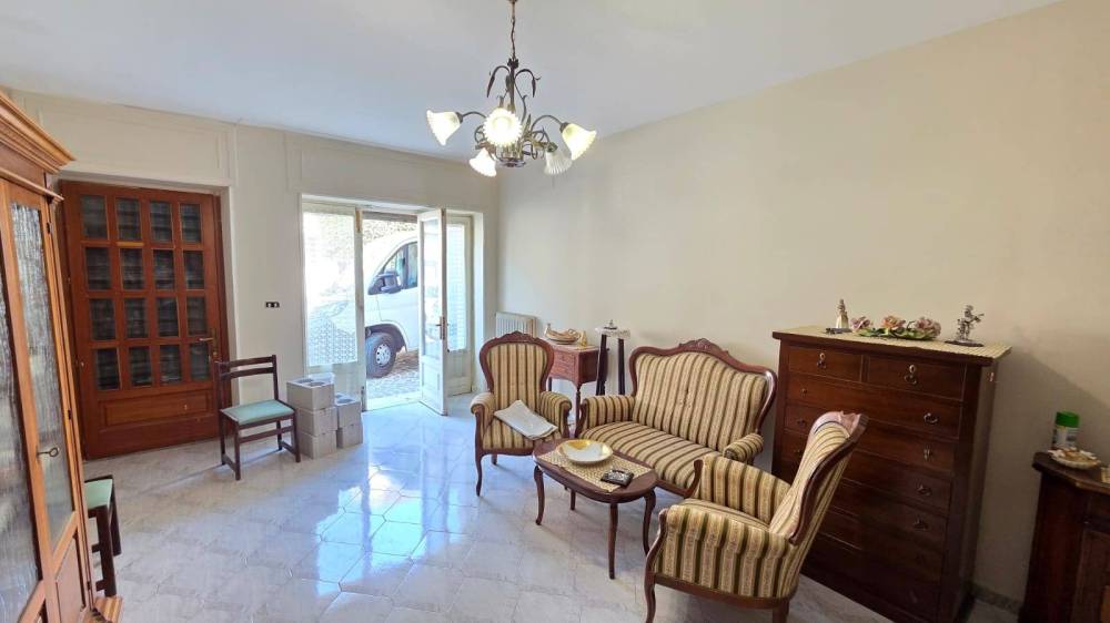 casa indipendente in vendita ad Andretta