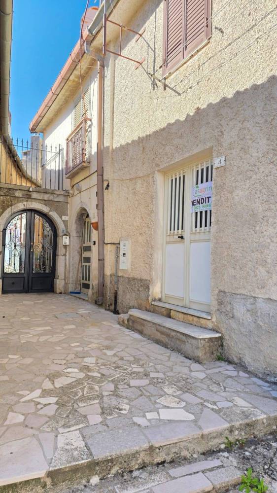 casa indipendente in vendita ad Andretta