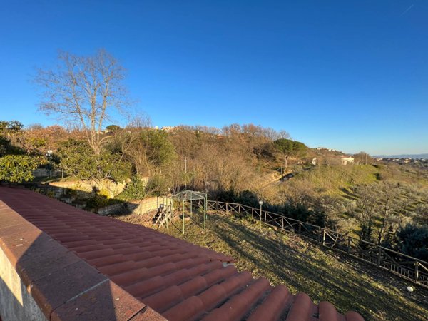 casa indipendente in vendita ad Ariano Irpino