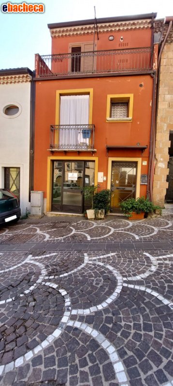 locale commerciale in vendita ad Ariano Irpino