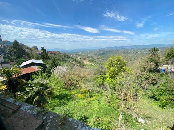 casa semindipendente in vendita ad Ariano Irpino