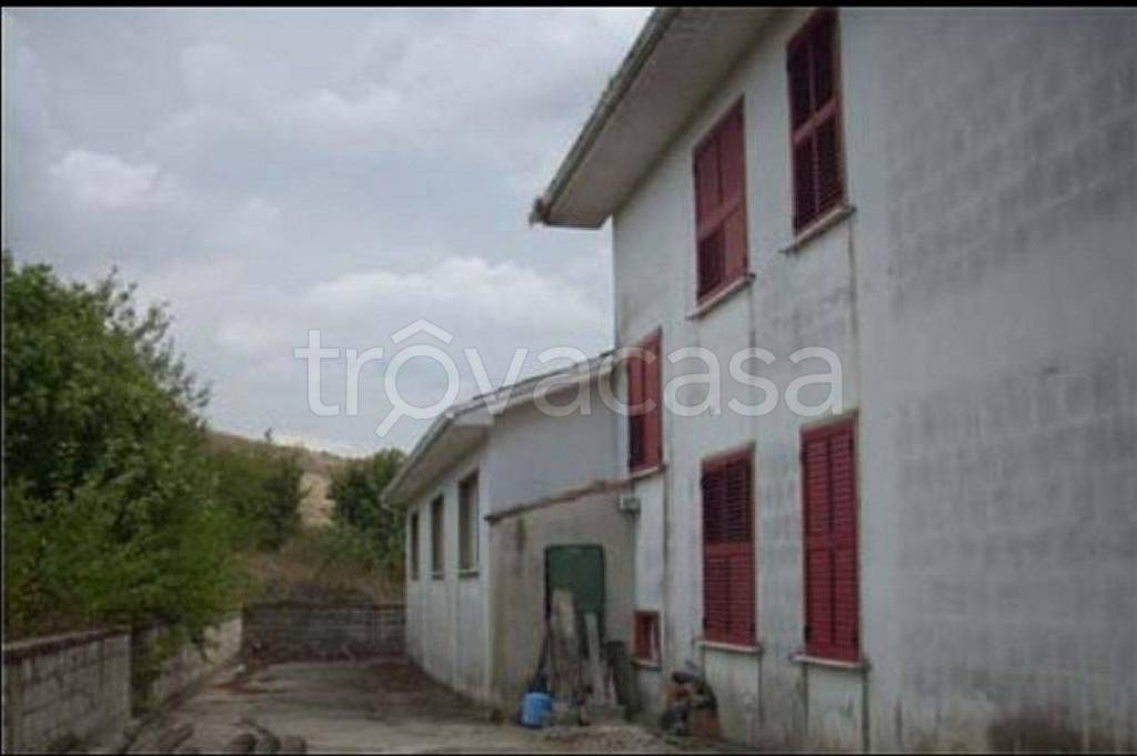 appartamento in vendita ad Ariano Irpino in zona Camporeale