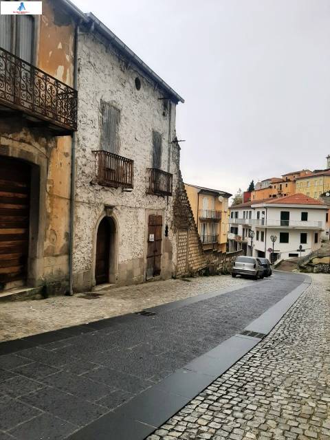 casa semindipendente in vendita ad Ariano Irpino